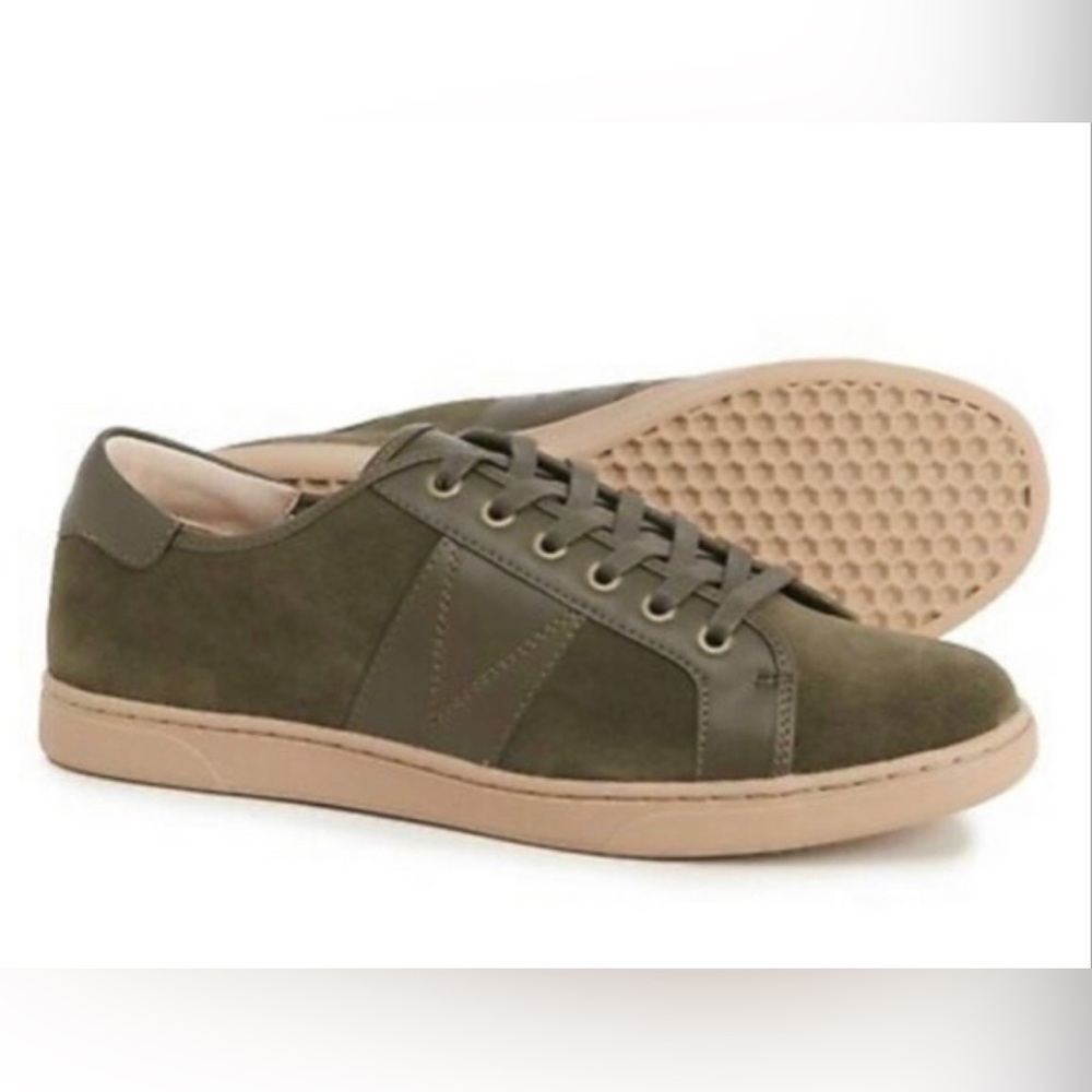 Vionic Men’s Jerome Suede Olive Green Lace Up Sneakers Size 7